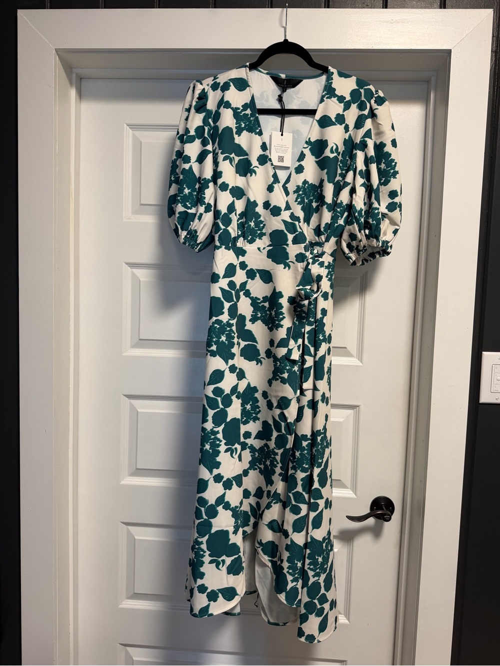 Abbey Glass NWT green and white wrap dress- Size L